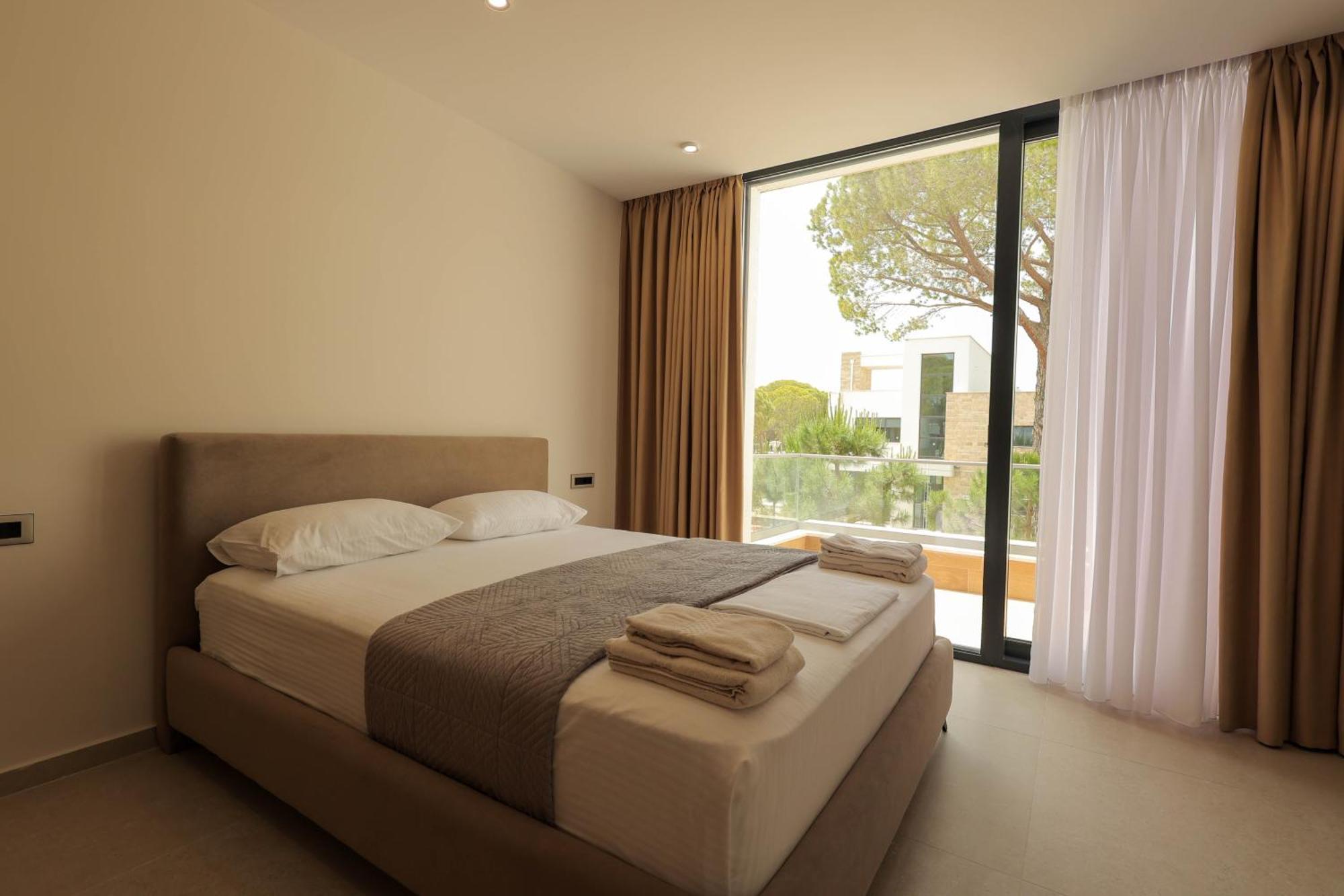 Sanpietro Vacation Rentals Plazhi San Pietro Exterior foto