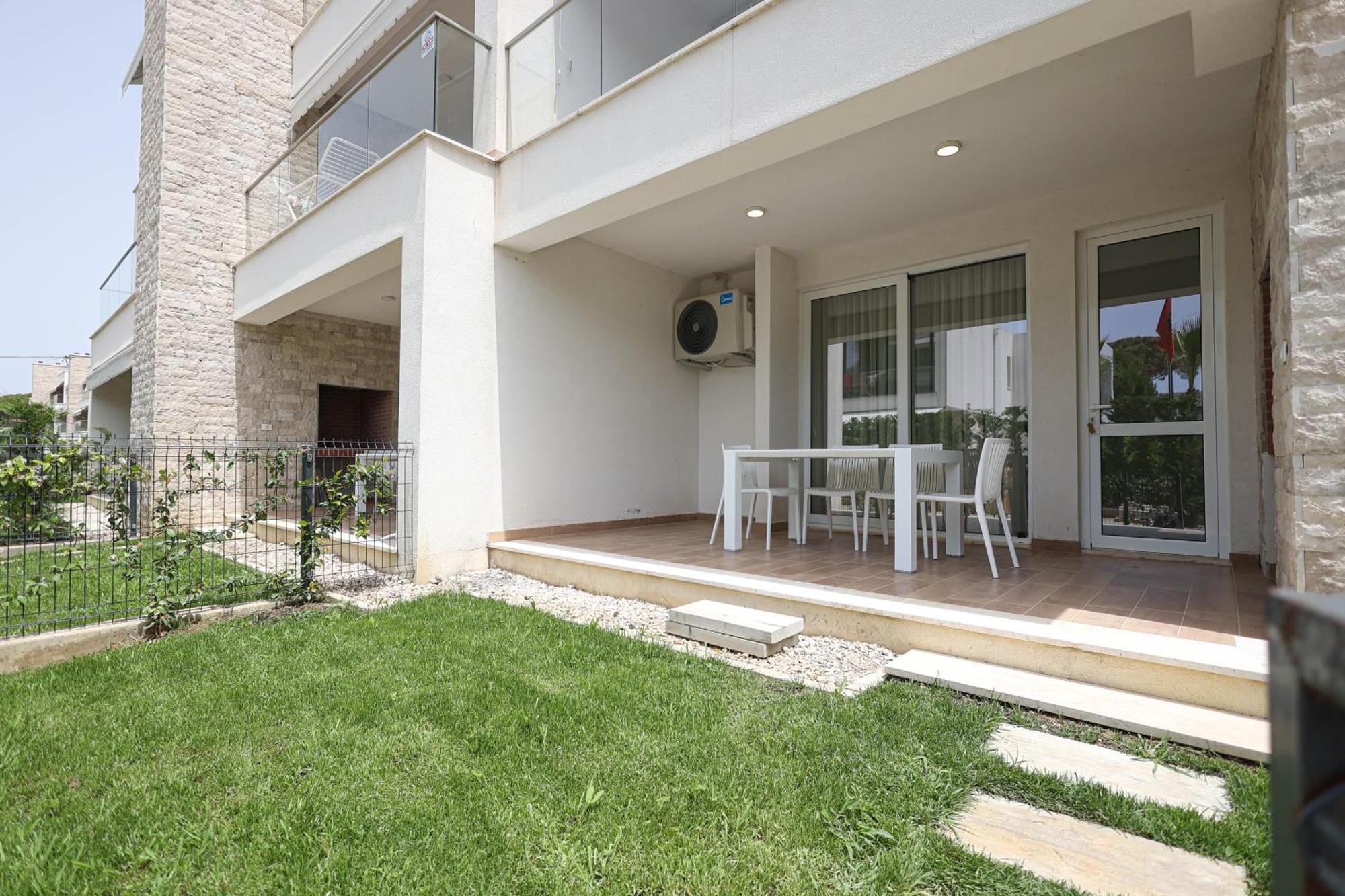 Sanpietro Vacation Rentals Plazhi San Pietro Exterior foto