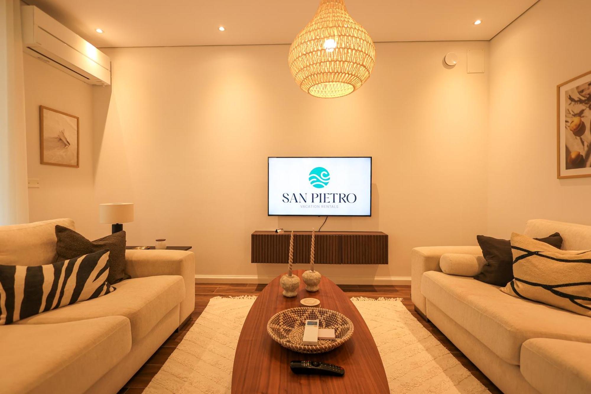 Sanpietro Vacation Rentals Plazhi San Pietro Exterior foto
